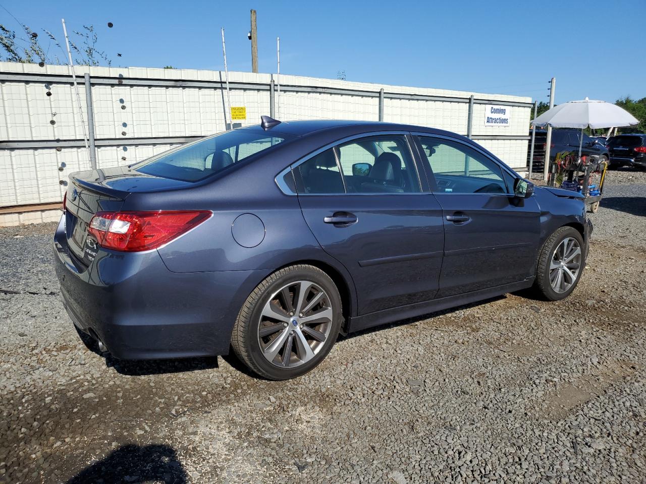 2017 Subaru Legacy 3.6R Limited vin: 4S3BNEN65H3054554