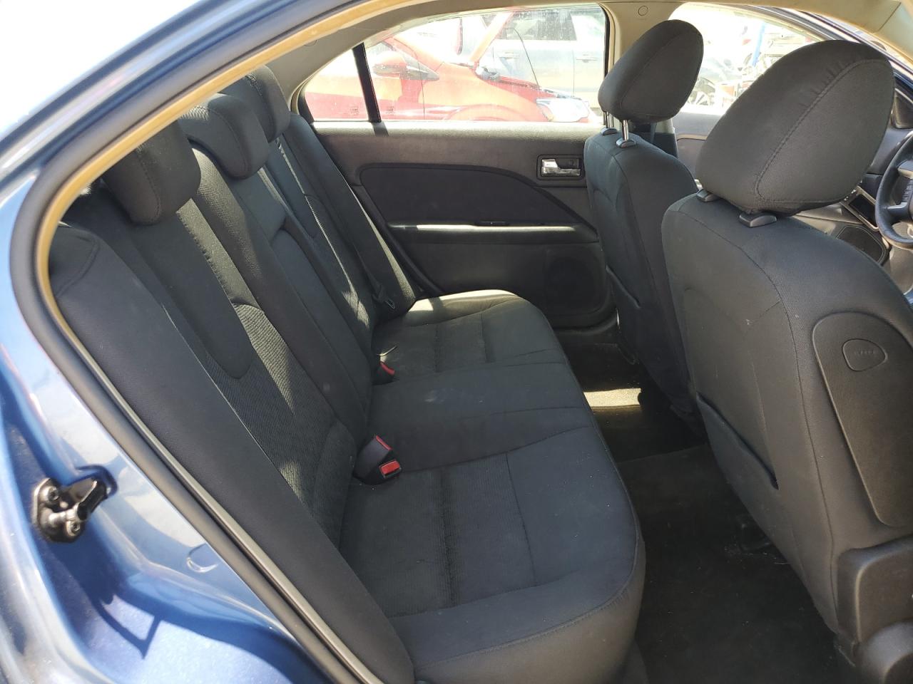 3FAHP0HA8AR301277 2010 Ford Fusion Se