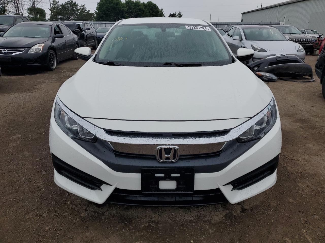 2018 Honda Civic Lx vin: 2HGFC2F57JH007445