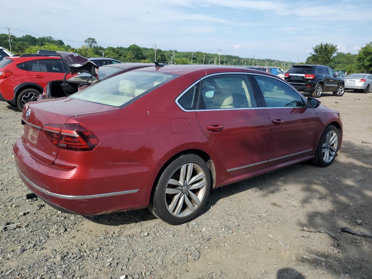 2017 Volkswagen Passat Sel Premium vin: 1VWCT7A37HC018928