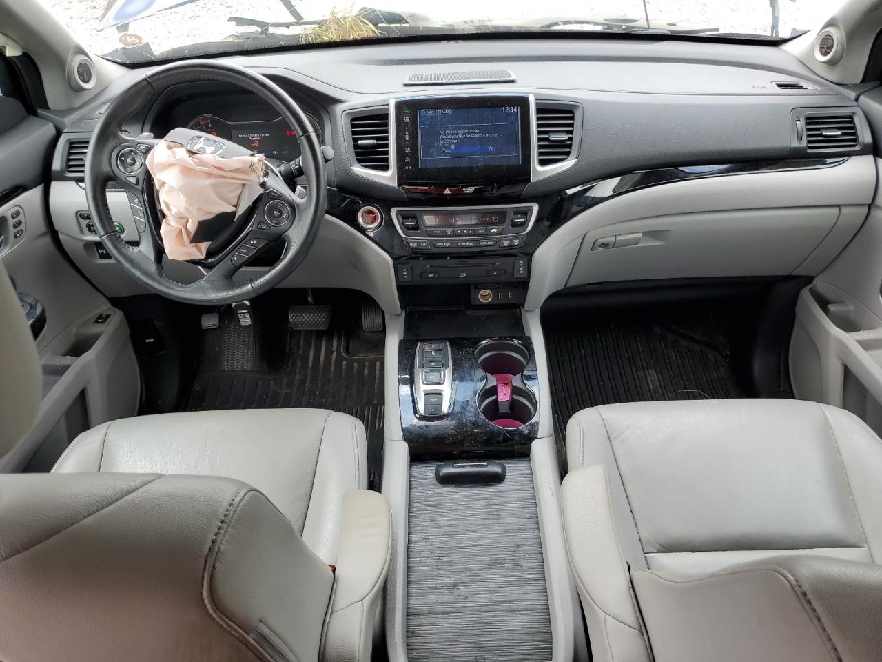 5FNYF5H92GB027603 2016 Honda Pilot Touring