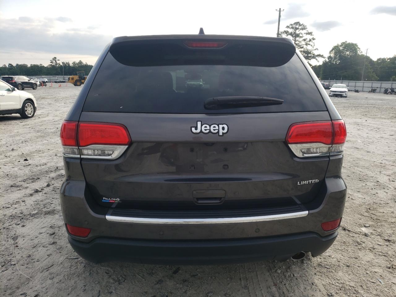 1C4RJEBG8JC260657 2018 Jeep Grand Cherokee Limited