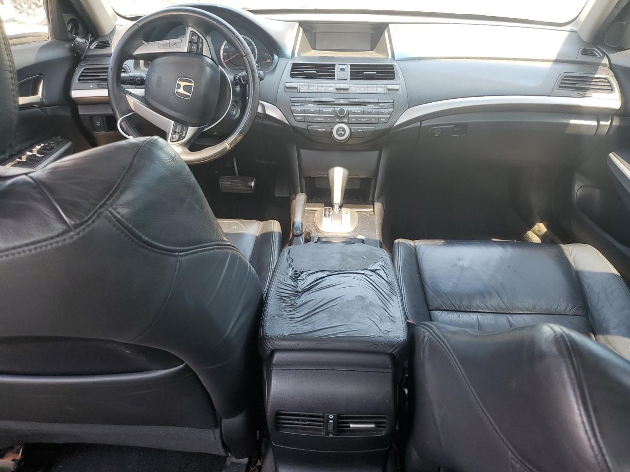 1HGCP3F84AA027691 2010 Honda Accord Exl