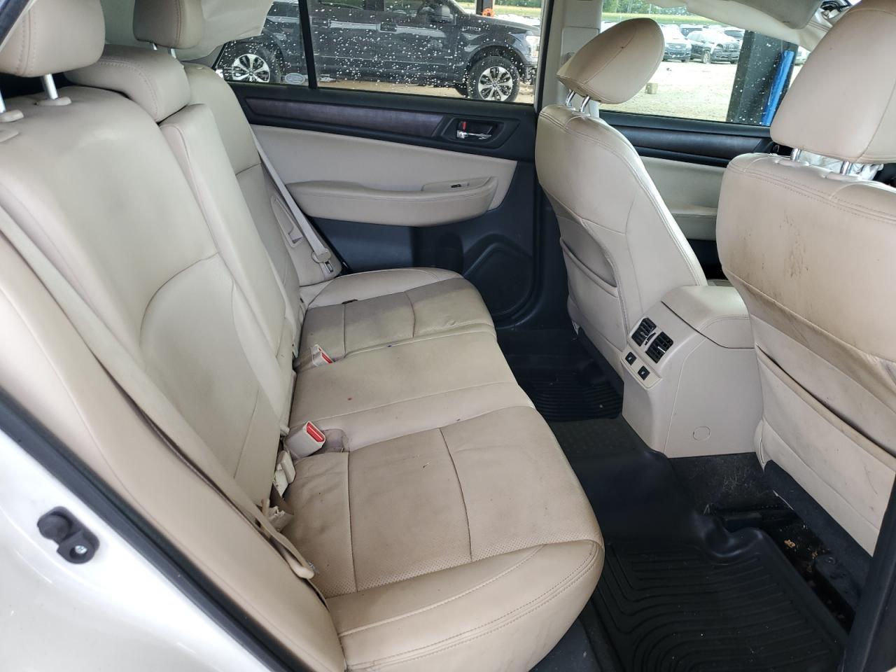 4S4BSANC8F3220632 2015 Subaru Outback 2.5I Limited