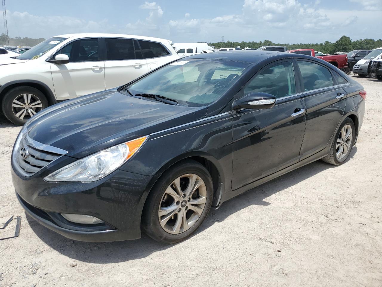 5NPEC4AC8DH687606 2013 Hyundai Sonata Se