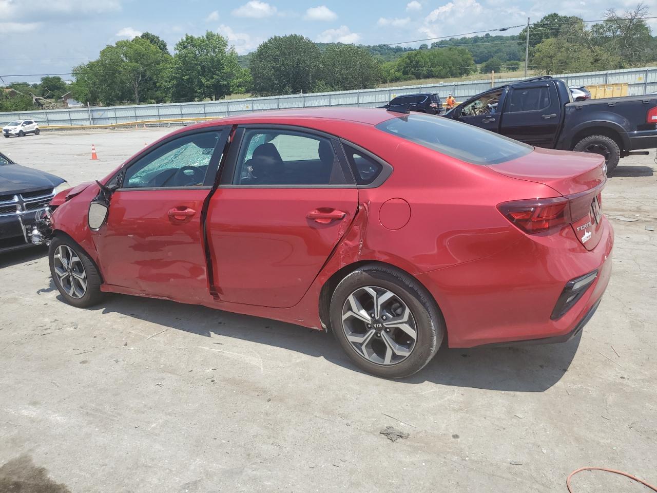 3KPF24AD9ME371586 2021 Kia Forte Fe