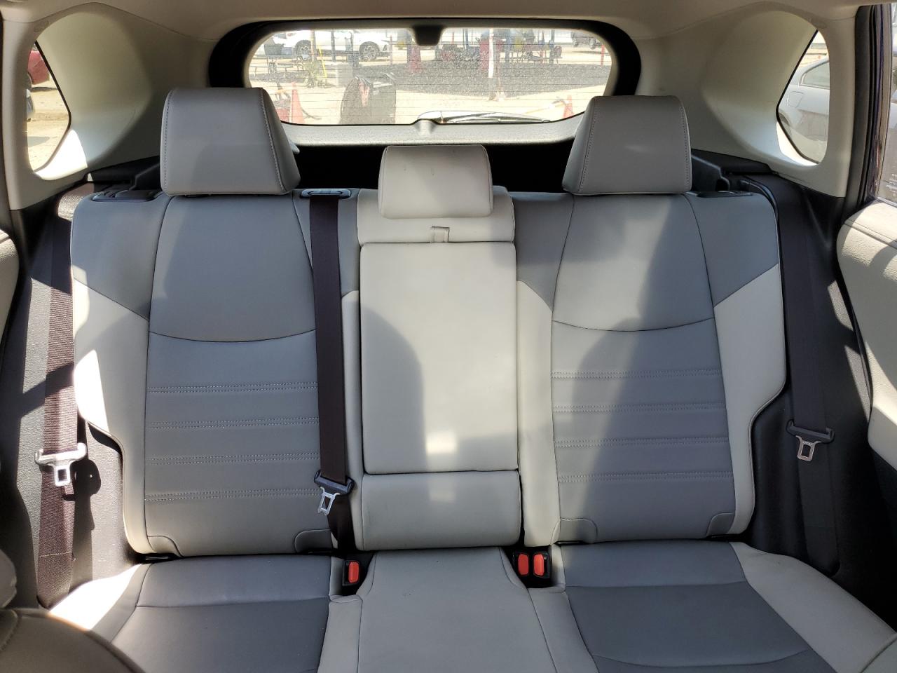 JTMY1RFV9KD008942 2019 Toyota Rav4 Limited