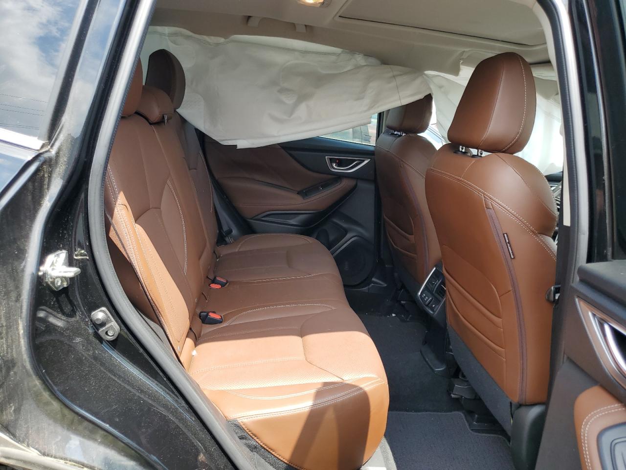 JF2SKAWC3KH497576 2019 Subaru Forester Touring