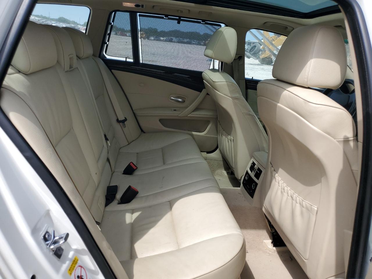 WBAPT73588CX00510 2008 BMW 535 Xi