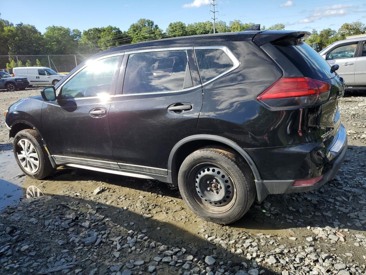 2017 Nissan Rogue Sv vin: 5N1AT2MV2HC783566