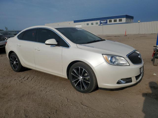 VIN 1G4PW5SK4G4173124 2016 Buick Verano, Sport Touring no.4