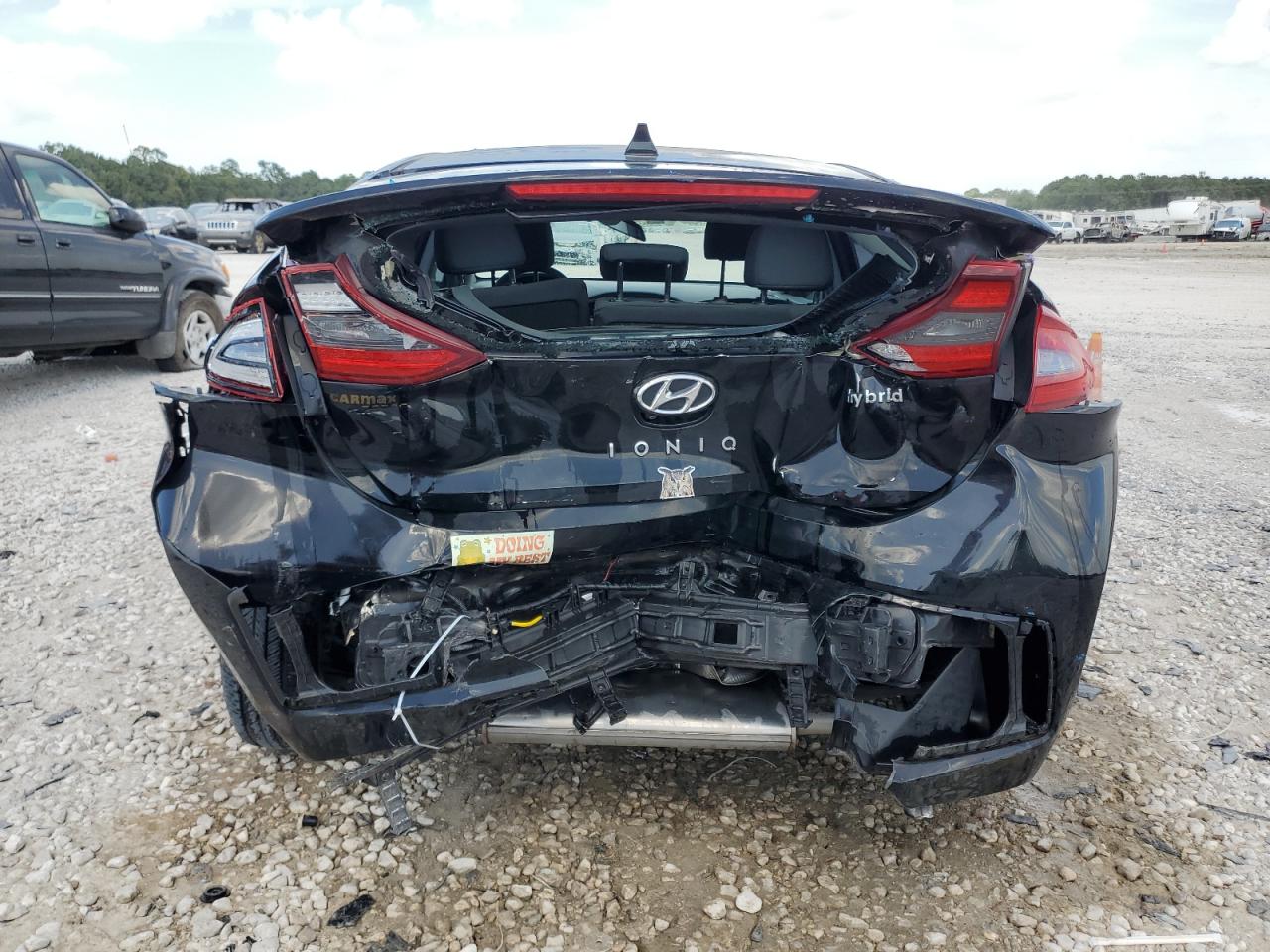 KMHC75LC7JU103336 2018 Hyundai Ioniq Sel