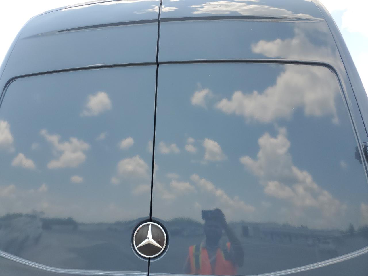 WD3PE7CD2JP636414 2018 Mercedes-Benz Sprinter 2500