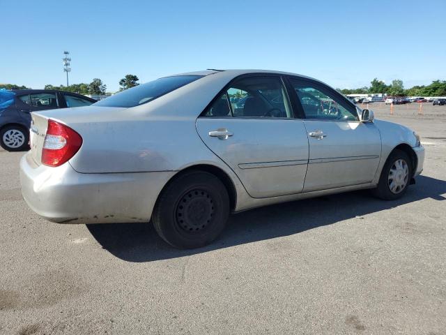 4T1BE32K12U018301 2002 Toyota Camry Le