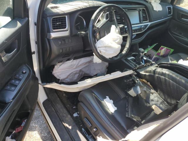 VIN 5TDJZRFH6KS603949 2019 Toyota Highlander, SE no.8