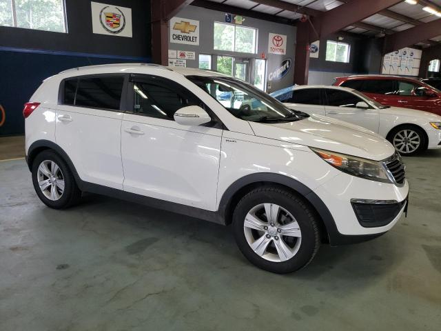 2011 Kia Sportage Lx VIN: KNDPBCA2XB7102068 Lot: 63173344