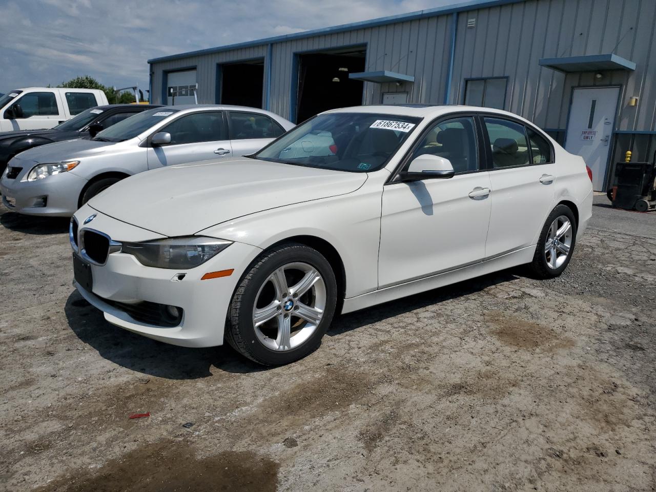 2014 BMW 328 Xi Sulev vin: WBA3B5C55EP542461