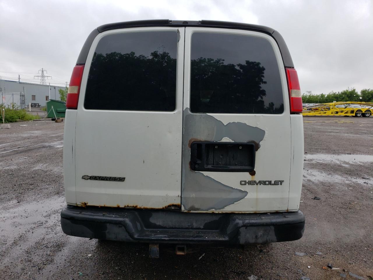 1GCGG25C681166909 2008 Chevrolet Express G2500