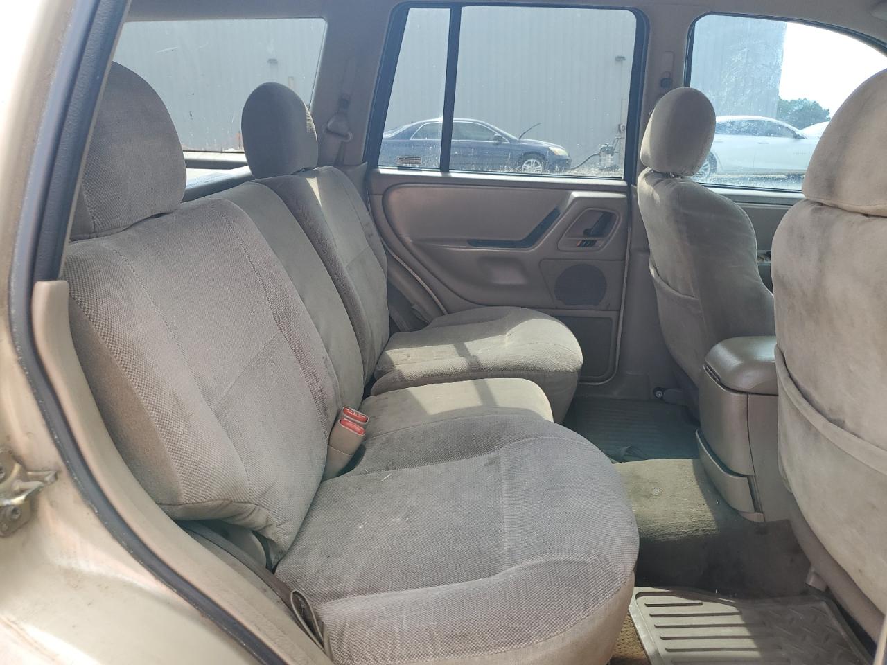 1J4GX48S31C538001 2001 Jeep Grand Cherokee Laredo