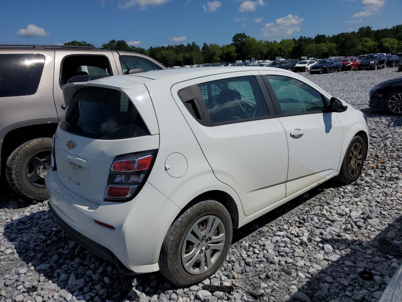 2020 Chevrolet Sonic vin: 1G1JG6SB1L4112507