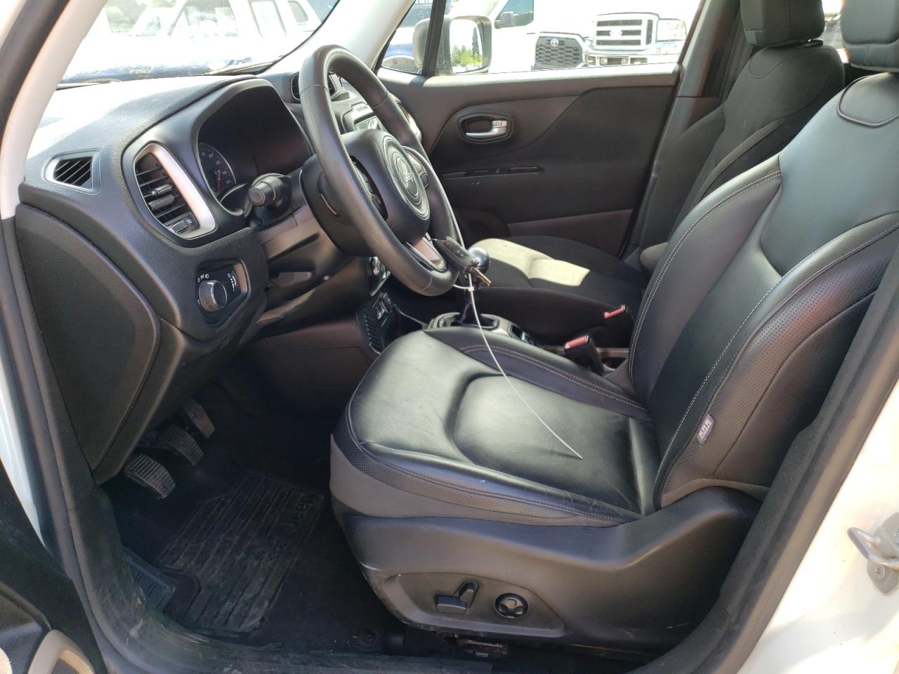 ZACCJAAW5GPC72194 2016 Jeep Renegade Sport