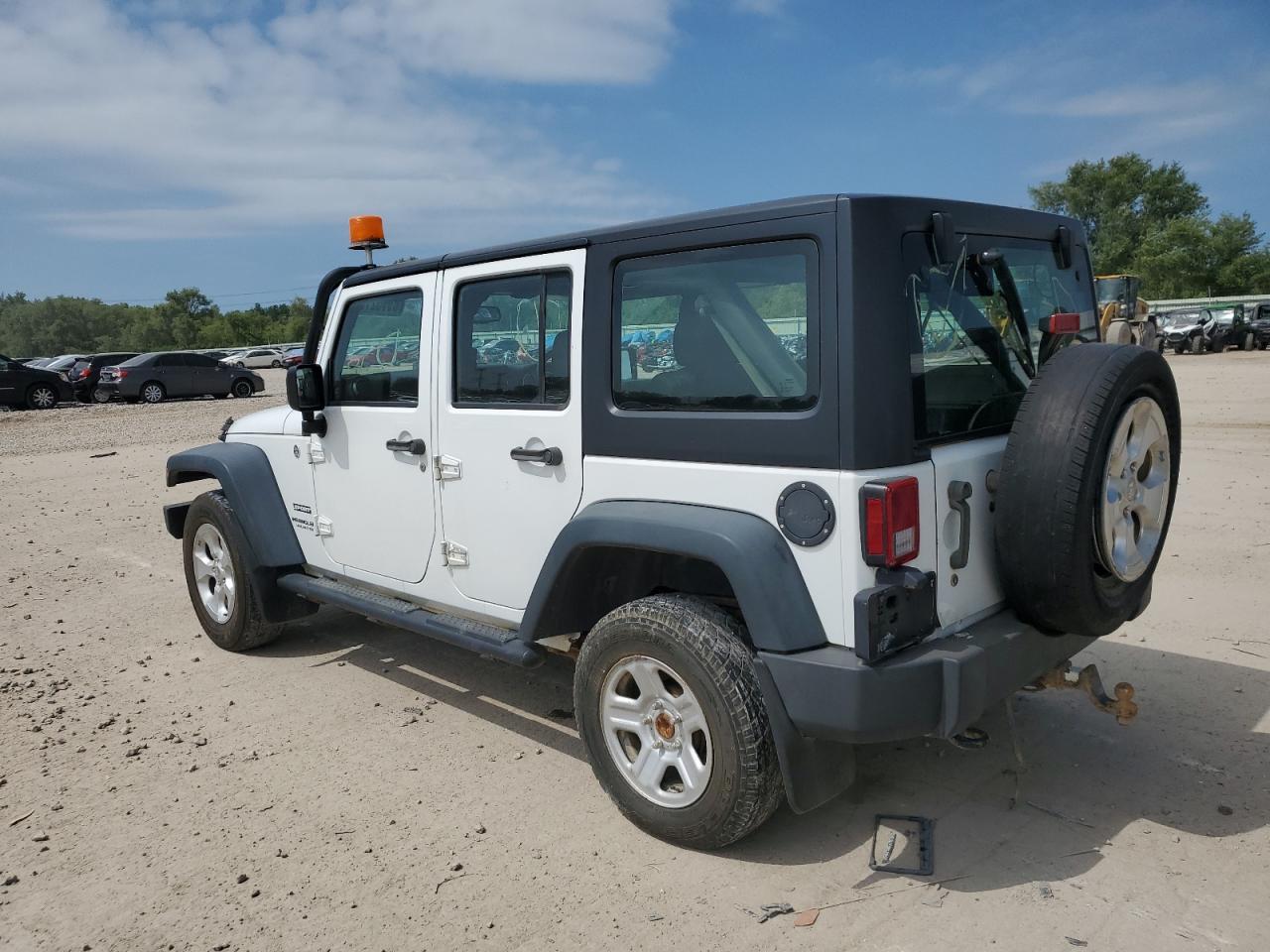 2015 Jeep Wrangler Unlimited Sport vin: 1C4BJWKG2FL548429