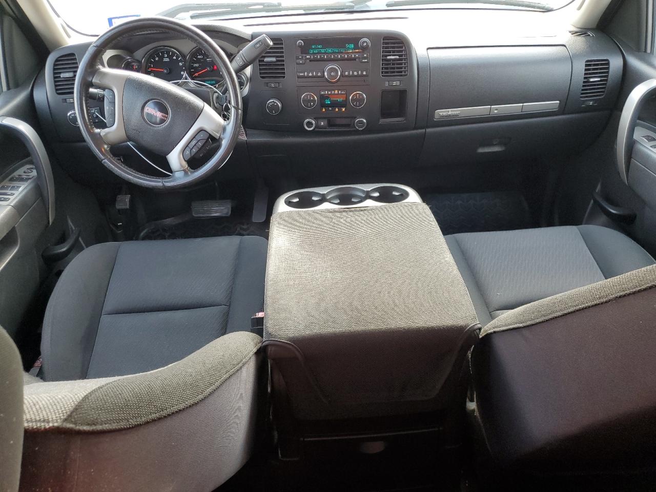 1GTSKVE33AZ257055 2010 GMC Sierra K1500 Sle