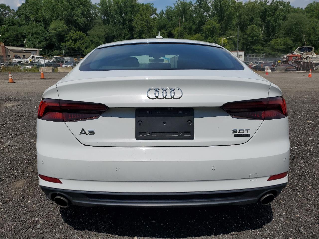 WAUFNCF59JA053840 2018 Audi A5 Prestige S-Line