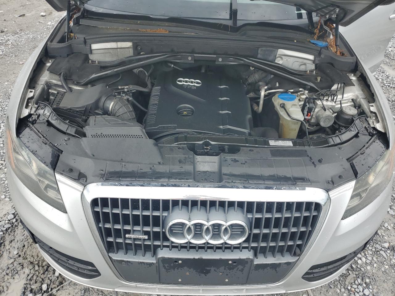 WA1LFAFP6BA025286 2011 Audi Q5 Premium Plus