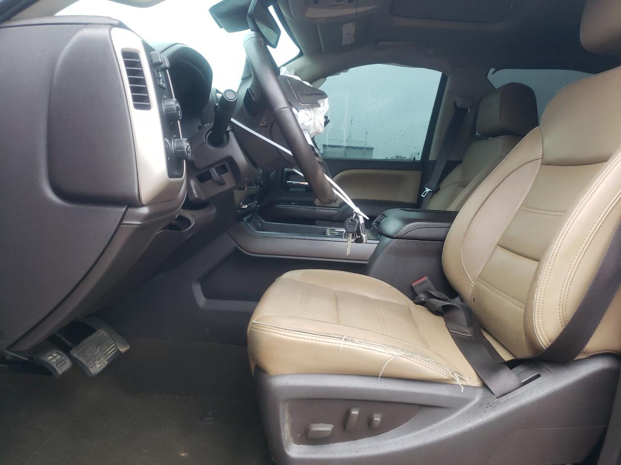 1GT12UEY8JF283380 2018 GMC Sierra K2500 Denali