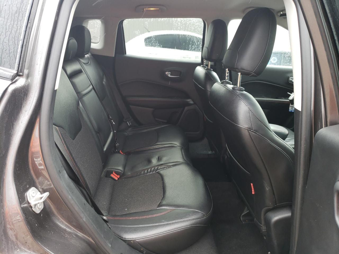 3C4NJDDBXJT451561 2018 Jeep Compass Trailhawk