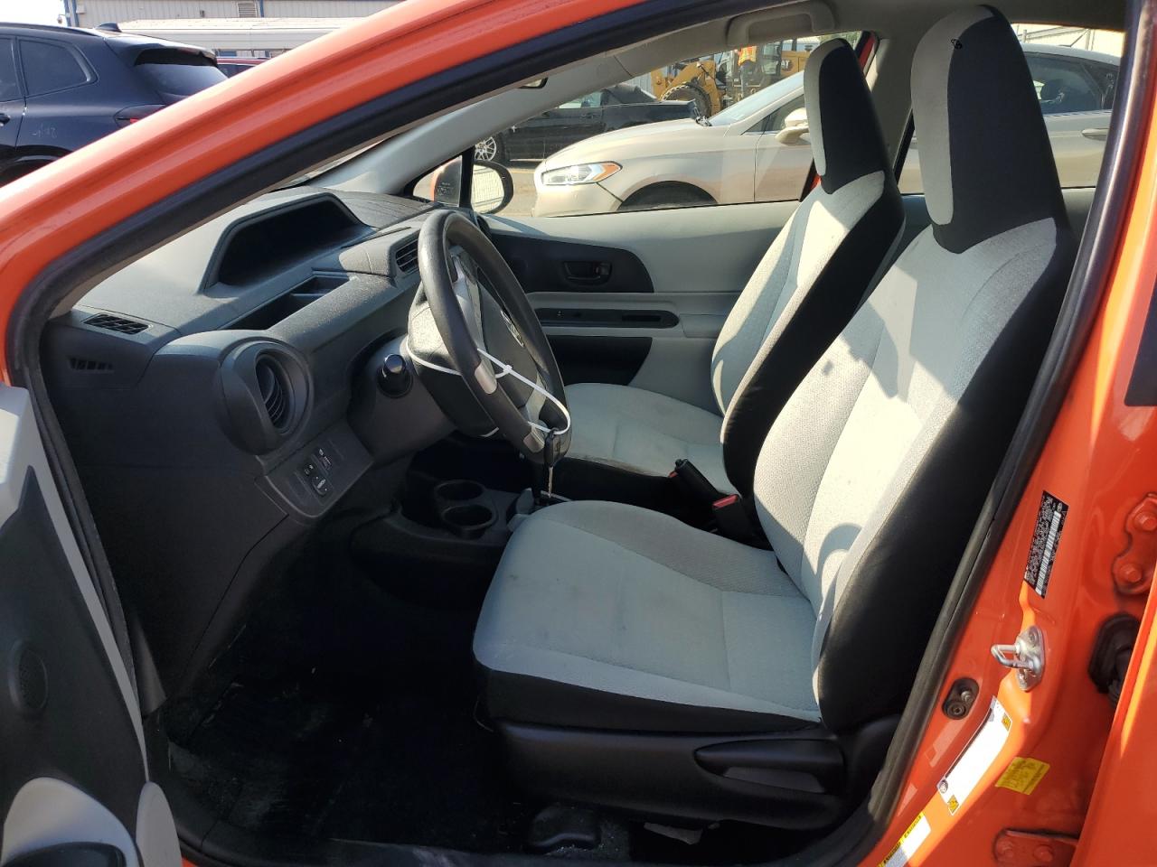 JTDKDTB34C1004962 2012 Toyota Prius C