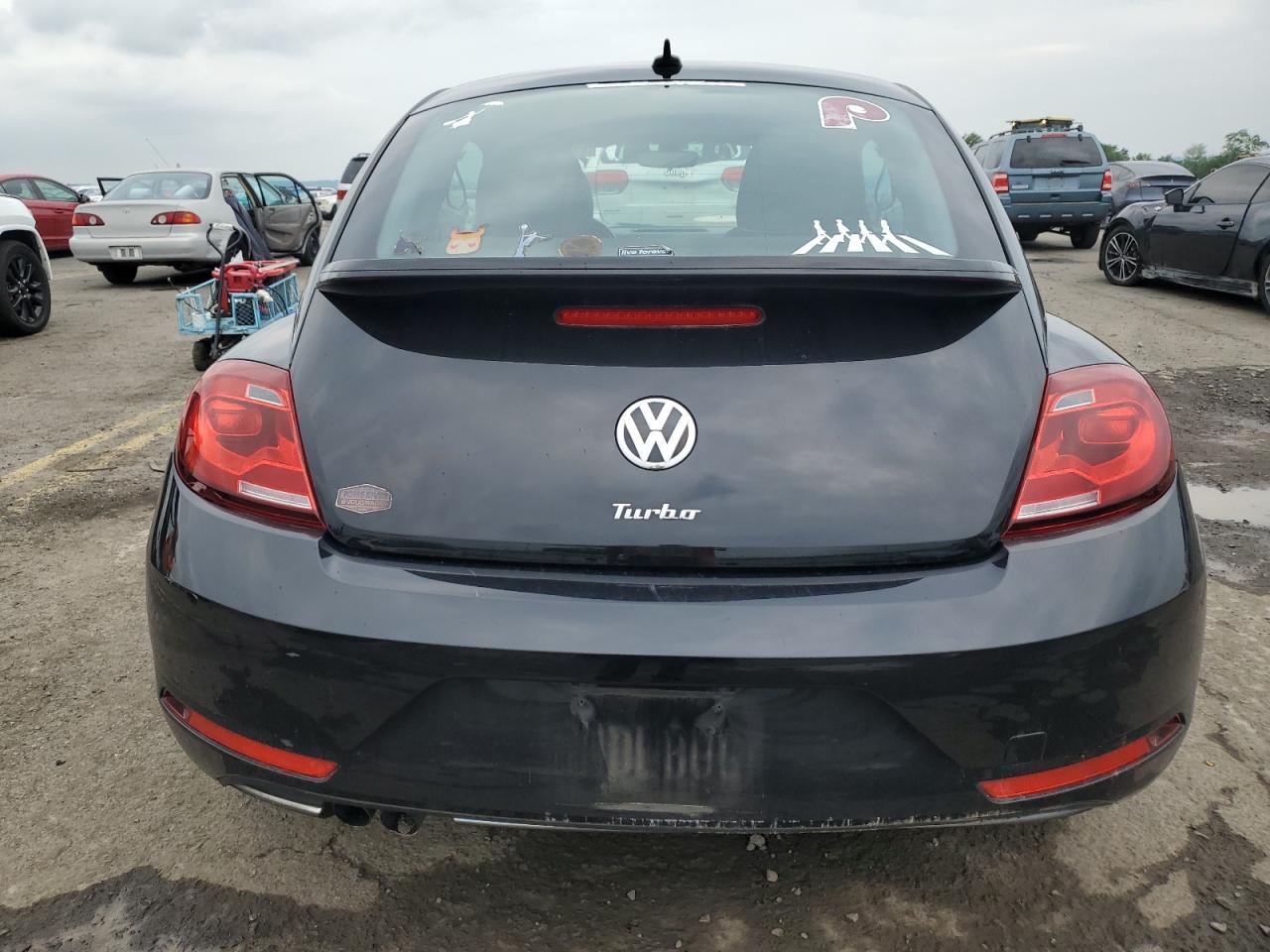 3VWJ17AT3HM615862 2017 Volkswagen Beetle Se