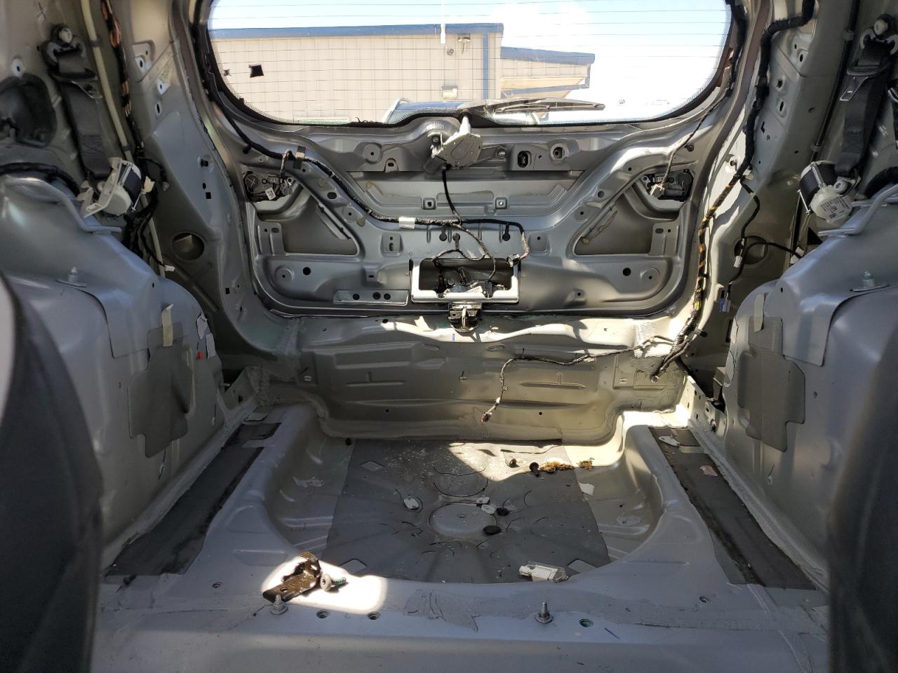 3C4NJCBB4KT658882 2019 Jeep Compass Latitude