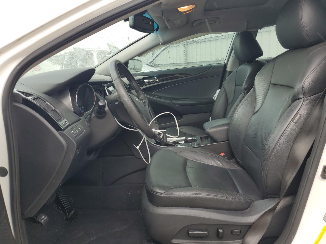 5NPEC4AC3DH802774 2013 Hyundai Sonata Se