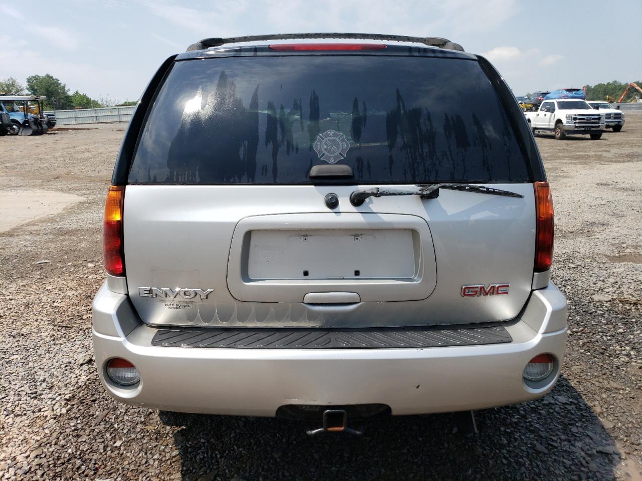 1GKDT13SX42252901 2004 GMC Envoy