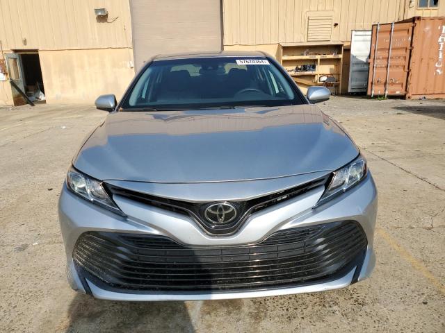 VIN 4T1B11HK5KU853454 2019 Toyota Camry, L no.5