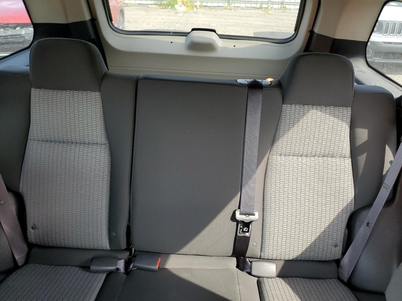 1J8GR48K69C551037 2009 Jeep Grand Cherokee Laredo