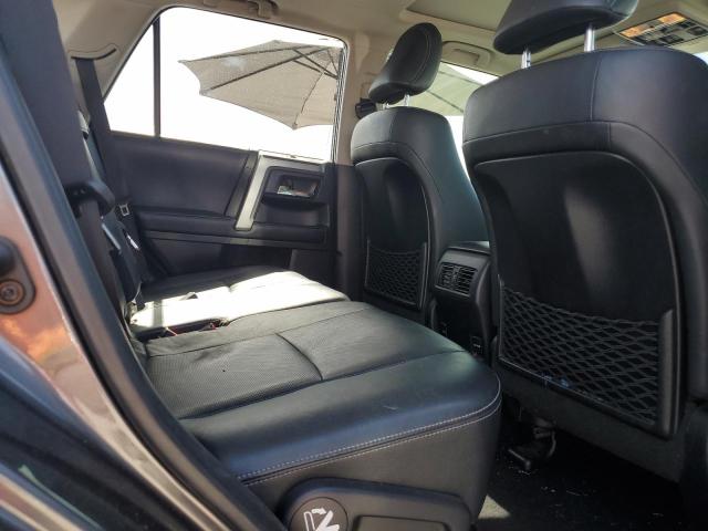 2019 Toyota 4Runner Sr5 VIN: JTEBU5JRXK5612778 Lot: 61110354