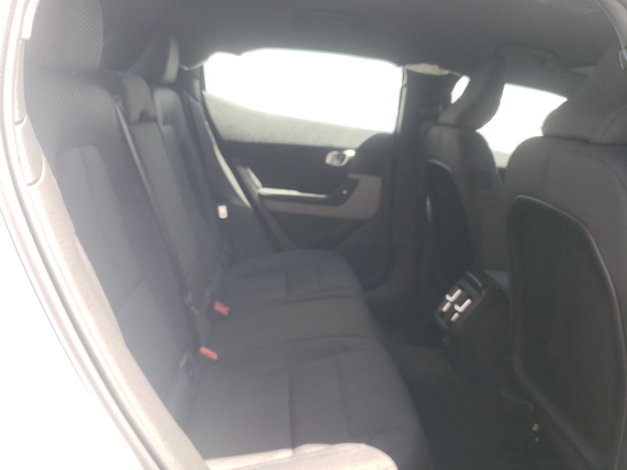 YSMED3KA2PL150092 2023 Polestar 2