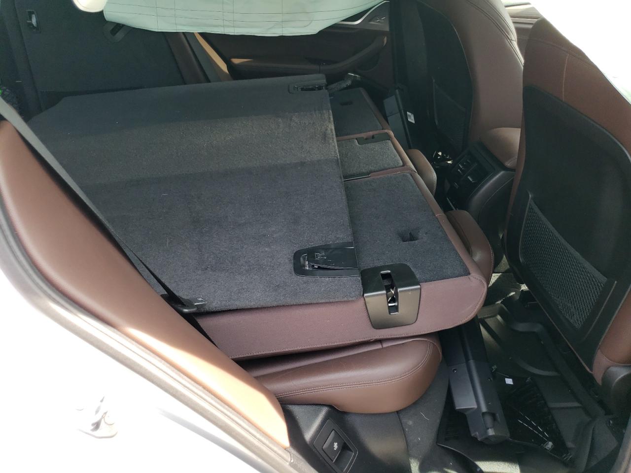 5UXTR9C5XKLE12332 2019 BMW X3 xDrive30I