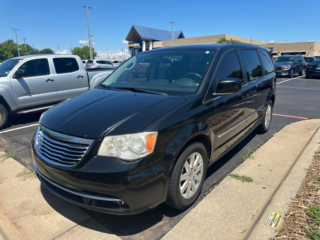 2014 Chrysler Town & Country Touring vin: 2C4RC1BG6ER198854