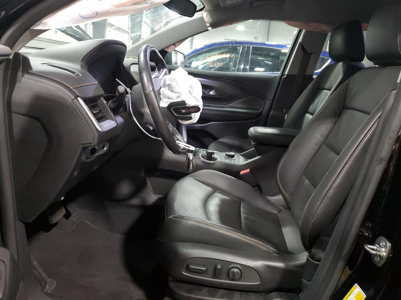 3GKALVEV2KL163143 2019 GMC Terrain Slt