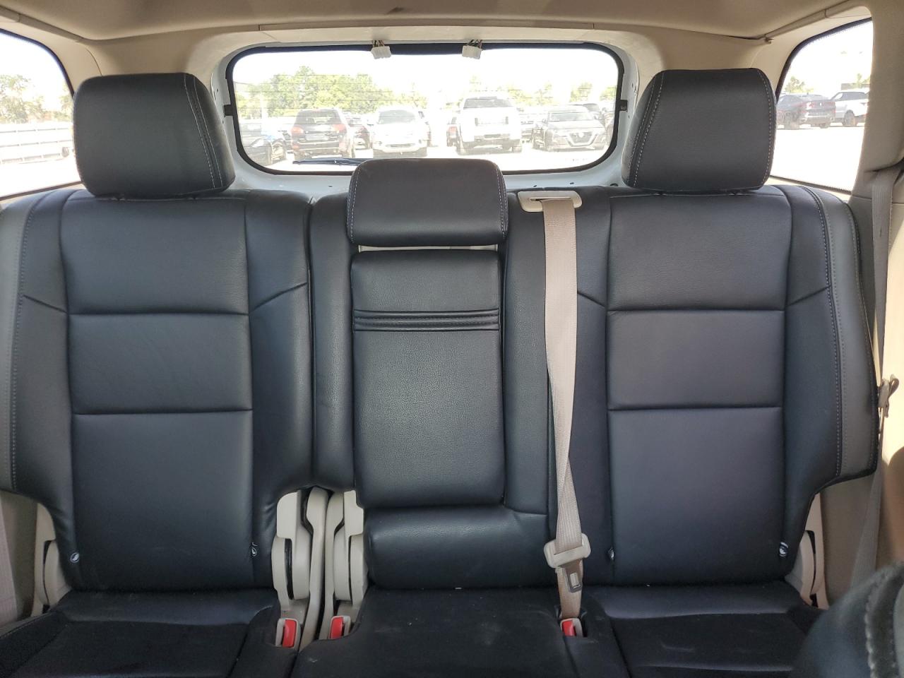 1C4RJEAG0HC610438 2017 Jeep Grand Cherokee Laredo