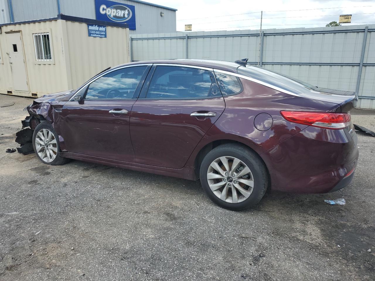 Lot #2858028893 2016 KIA OPTIMA EX