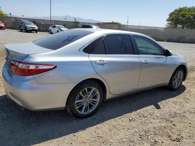 VIN 4T1BF1FK2HU364362 2017 Toyota Camry, LE no.3