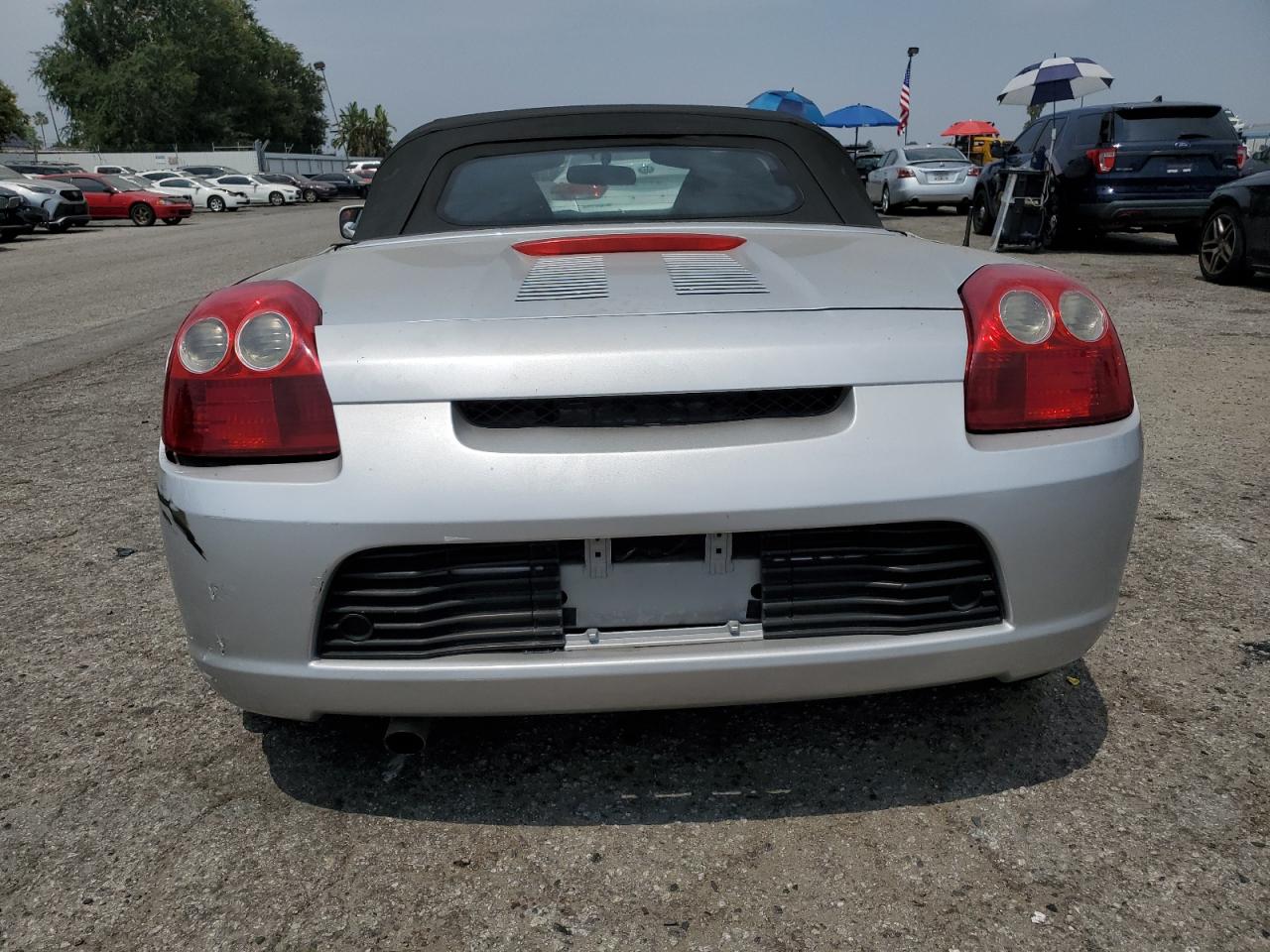 JTDFR320710037482 2001 Toyota Mr2 Spyder