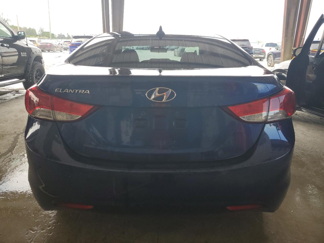 KMHDH4AE1DU523484 2013 Hyundai Elantra Gls