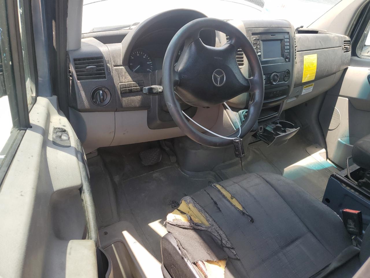 WD3PE7CD2JP636414 2018 Mercedes-Benz Sprinter 2500