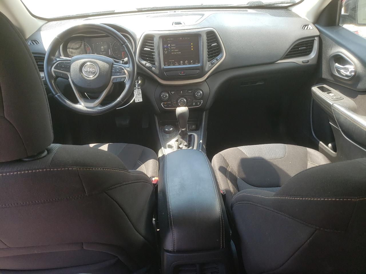 1C4PJMCB2GW221395 2016 Jeep Cherokee Latitude